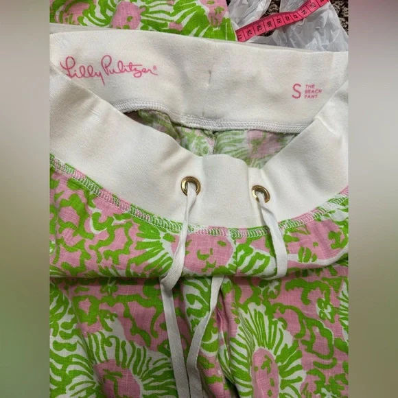 Lilly Pulitzer The Beach Pant in “ Sunnyside Lion “ Print size small - Picture 4 of 4
